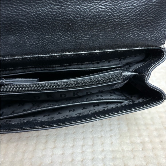 CrossbodyDKNY New York Graphics Crossbody Purse - Picture 13 of 16